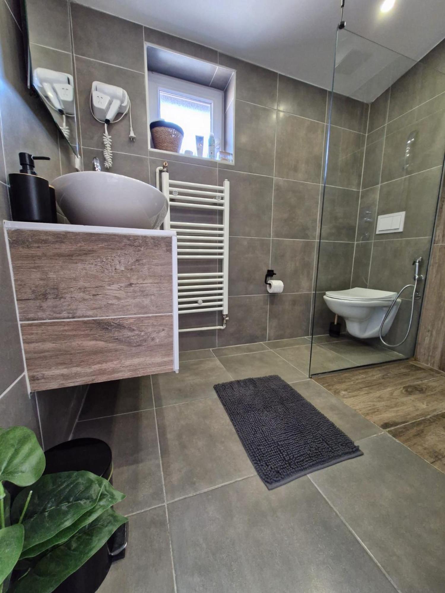 Gondola Apartment Sarajevo Ngoại thất bức ảnh